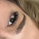 اکستنشن و لیفت مژه مَری استایلشر