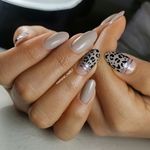 خدمات تخصصی کاشت ناخن نسترن