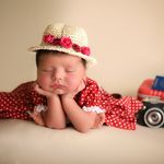 آتلیه عکاسی کودک نوزاد و بارداری فریبا