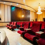 سالن آمفی تئاتر لبخند در قلب لویزان