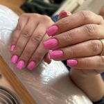 خدمات تخصصی ناخن نگین