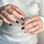 خدمات تخصصی ناخن و اکستنشن مژه نیلای