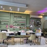 سالن زیبایی نفیسه اذر