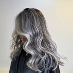 آرایشگاه زنانه عاطی بیوتی(آفر ناخن ورنگ)
