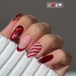 آموزش و خدمات تخصصی ناخن و مژه الی