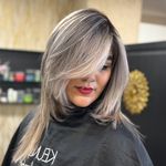 خانه رنگ مو و احیا افسانه
