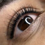 آموزشگاه و سالن زیبای رزگلد