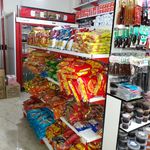 فروشگاه مواد غذایی و بهداشتی الیاس
