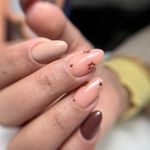 خدمات تخصصى کاشت ناخن سونيا