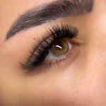 خدمات تخصصی اکستنشن مژه و لیفت مریم