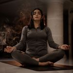 مربی یوگا شهرک غرب