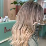 سالن زیبایی مَنسی