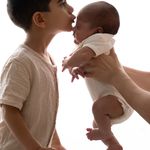 عکاسی نوزاد در منزل پروازی