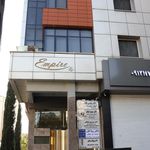 کلینیک‌ زیبایی روژانودرم