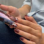 خدمات تخصصی ناخن رنگرز