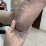 آموزش و خدمات تخصصی ناخن زینو