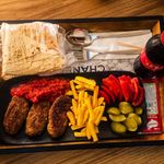 کافه غذای خانه مژین