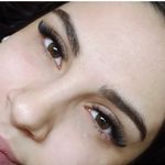 خدمات تخصصی اکستنشن مژه ندا عامری