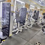 باشگاه بدنسازی کلاسیک استایل