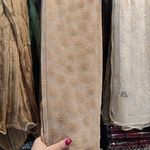 شال و روسری آریانا اسکارف