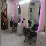 آموزشگاه و سالن زیبایی نیلوفر شهیدی اصل