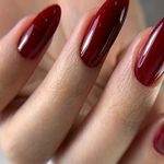 خدمات تخصصی کاشت  و ترمیم ناخن فاطمه