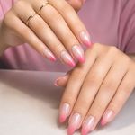 خدمات تخصصی ناخن و پدیکور پروا