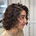 سالن زیبایی علوی