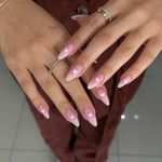 سالن تخصصی کاشت ناخن و مژه ثمینه حجازیان