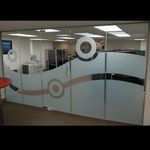 شیشه بری و نصب شیشه شاهان