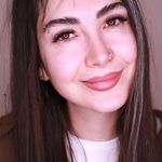 خدمات مژه لیلیا