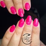 خدمات کاشت و ترمیم ناخن هدیه