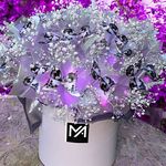 دسته گل وباکس نورانی پروانه هدیه ماندگار