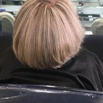 خدمات احیاوکراتین و اسکالپ سمیلا نبی