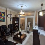 نازنین برادران (مشاور و روانشناس)