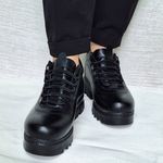 کیف‌ و کفش‌ ملکه