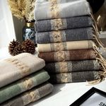 گالری شال و روسری عطرا