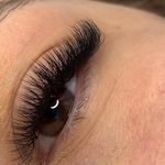 آرایشگاه زنانه عاطی بیوتی(آفر ناخن ورنگ)