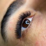 خدمات تخصصی مژه محدثه