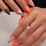 خدمات تخصصی ناخن فرزانه