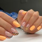 خدمات کاشت ناخن مبینا