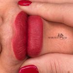 مرضیه اوجی خدمات تخصصی میکرو ابرو، شیدلب