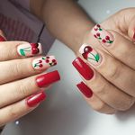 خدمات تخصصی ناخن