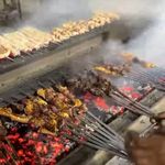 جگرکی و کتف و بال  همراه با نان داغ