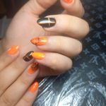 خدمات و اموزش ناخن آیدا