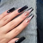 کاشت ناخن پاییز