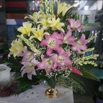 گل فروشی آندیا (شعبه دو)