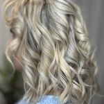 سالن زیبایی Red Beauty