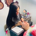 مژه کار.لیفت و لمینیت ابرو ومژه