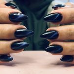 مرکز تخصصی خدمات کاشت ناخن مهشید رستگاری